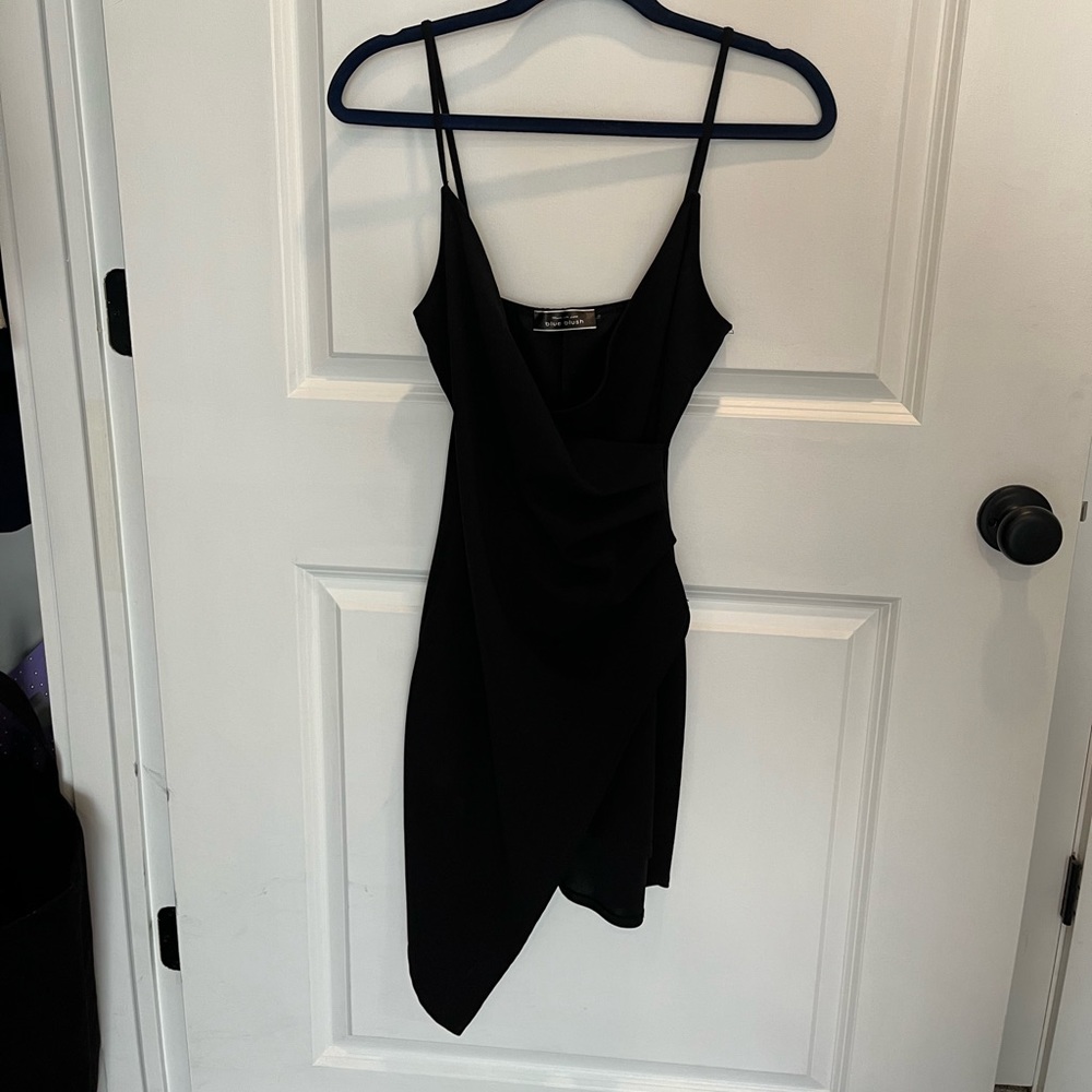 Black going out dress